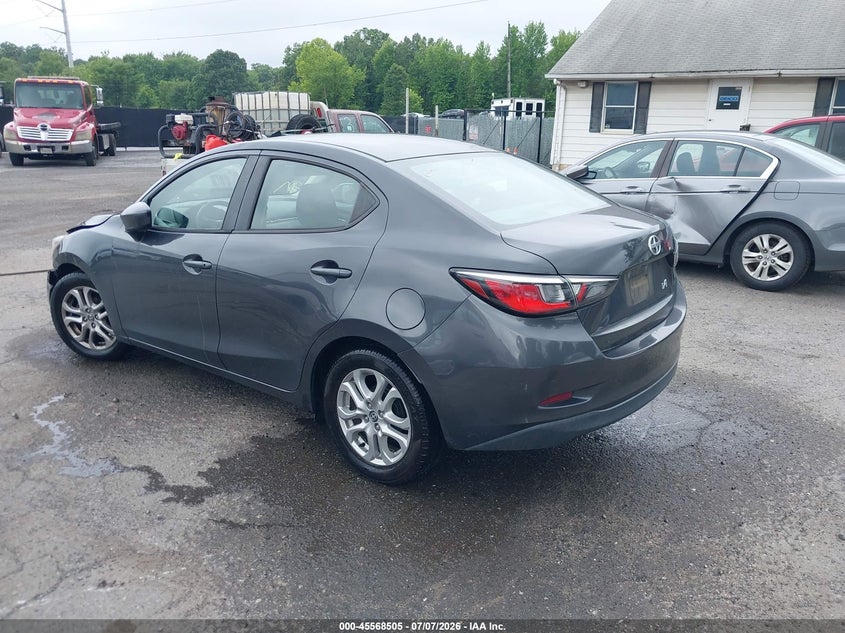 Vin: 3mydlbzv9gy131402, lot: 46066834, scion ia 20163