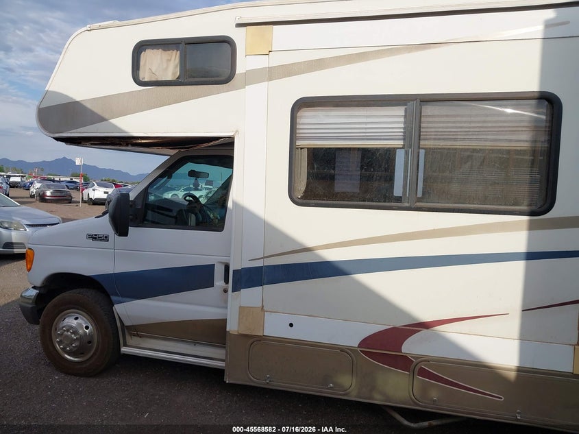 2004 Ford E-450 Cutaway Standard VIN: 1FDXE45SX4HB15693 Lot: 45568582
