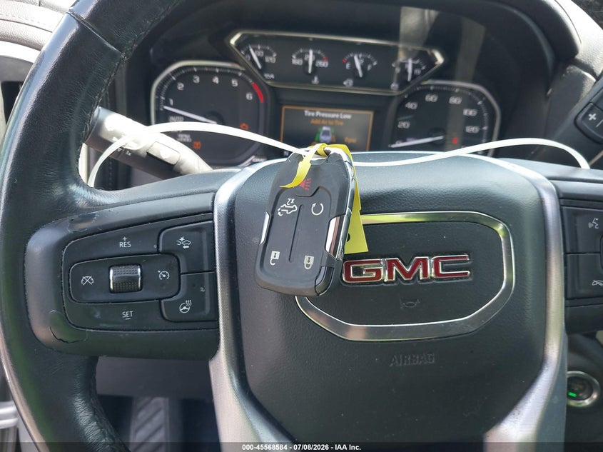 GMC SIERRA 1500 - zdjęcie 11