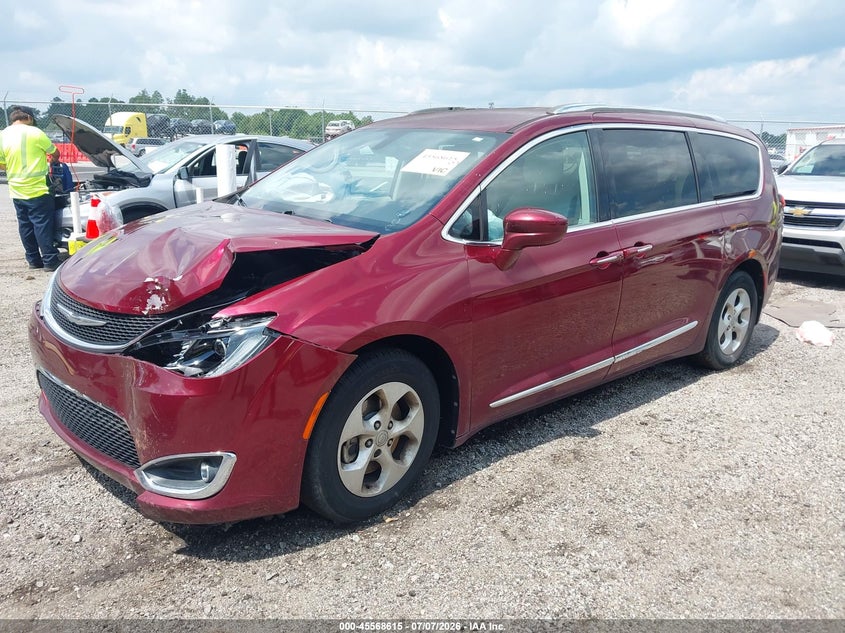 Vin: 2c4rc1eg4hr543590, lot: 46066944, chrysler pacifica touring-l plus 20172