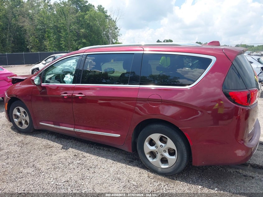 Vin: 2c4rc1eg4hr543590, lot: 46066944, chrysler pacifica touring-l plus 20173