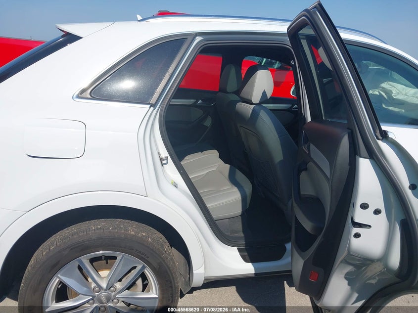2017 Audi Q3 2.0T Premium VIN: WA1JCCFS0HR001320 Lot: 45568620