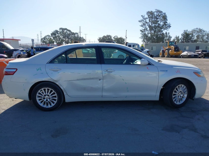 AtlanticExpress - Toyota Camry Hybrid