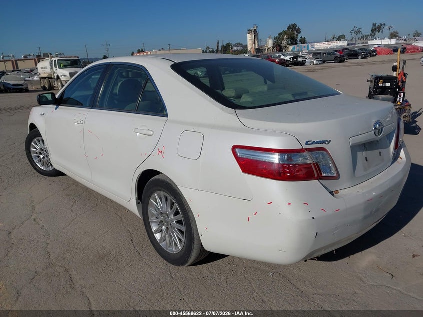 AtlanticExpress - Toyota Camry Hybrid