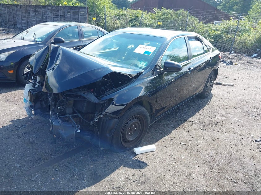 2016 TOYOTA CAMRY auction photo 2