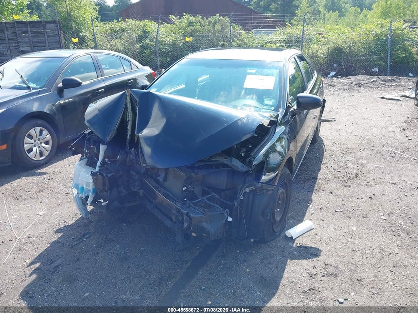 2016 TOYOTA CAMRY auction photo 6
