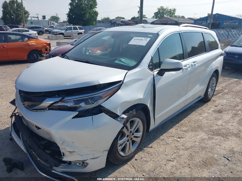 2022 Toyota Sienna, Front End, IAAI, VIN 5TDESKFC3NS040705 — photo 2