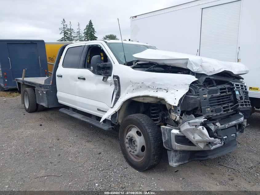2025 Ford F-550 Chassis