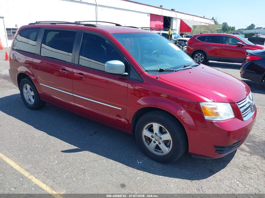 Vin: 2d4rn5d18ar487662, lot: 46067071, dodge grand caravan sxt 2010 img_1