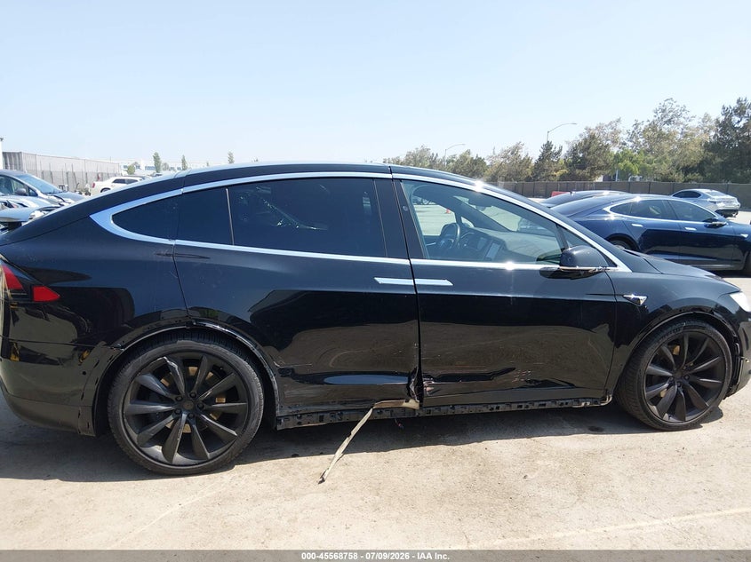 2017 Tesla Model X 100D/75D/90D VIN: 5YJXCBE27HF054209 Lot: 45568758