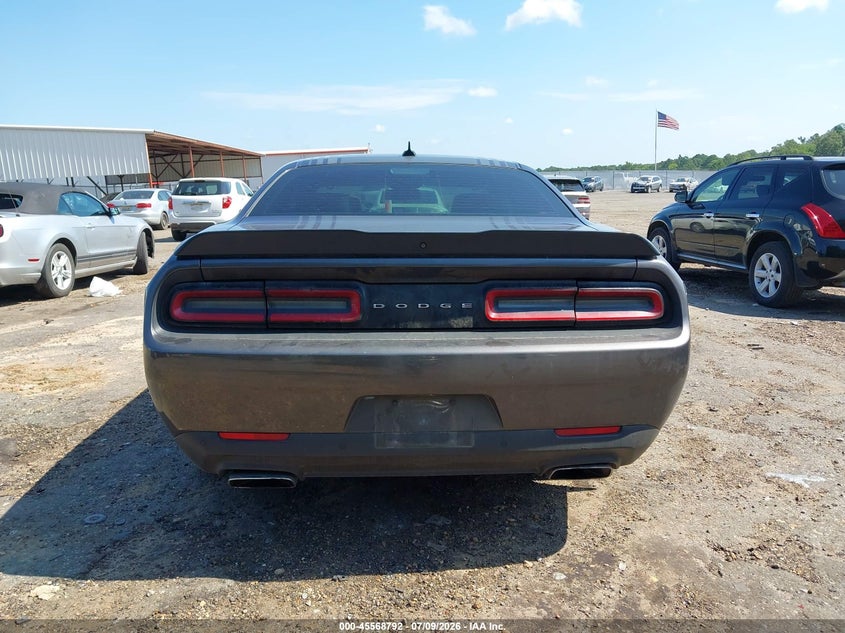 DODGE CHALLENGER - zdjęcie 16