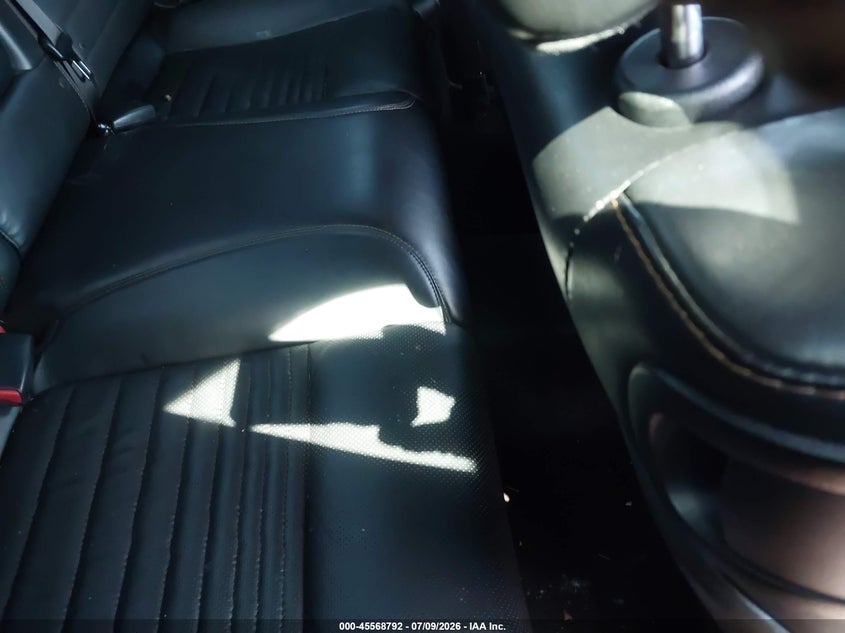 2015 DODGE CHALLENGER auction photo 8