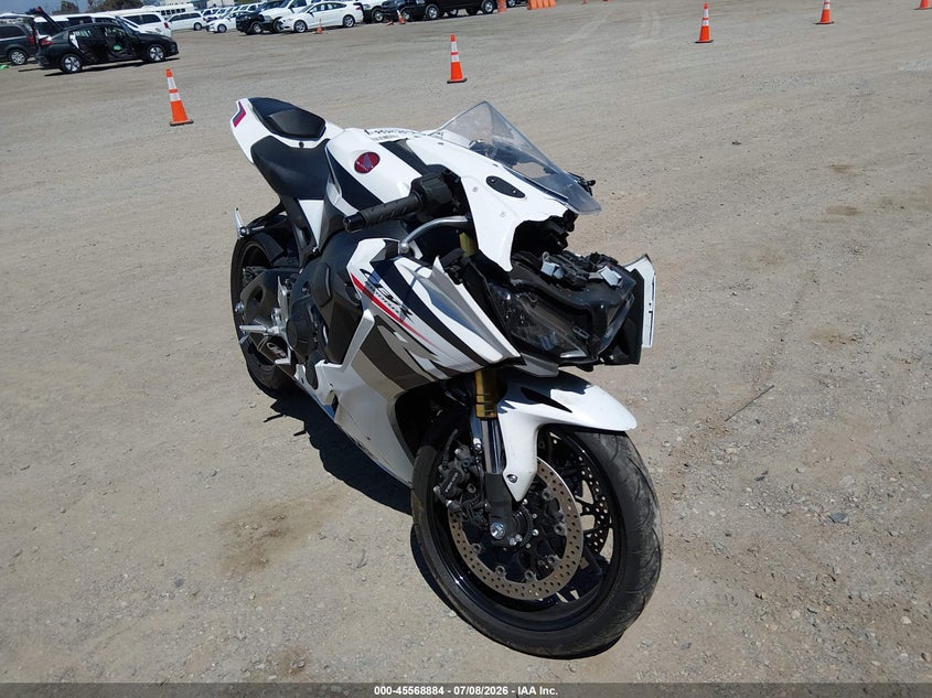 2026 HONDA CBR1000 auction photo 1