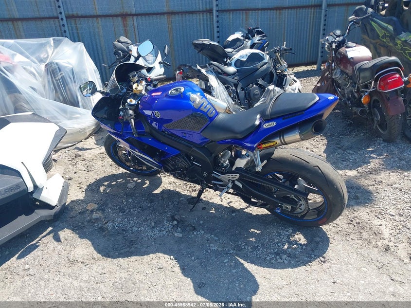 2007 YAMAHA YZFR1 auction photo 3