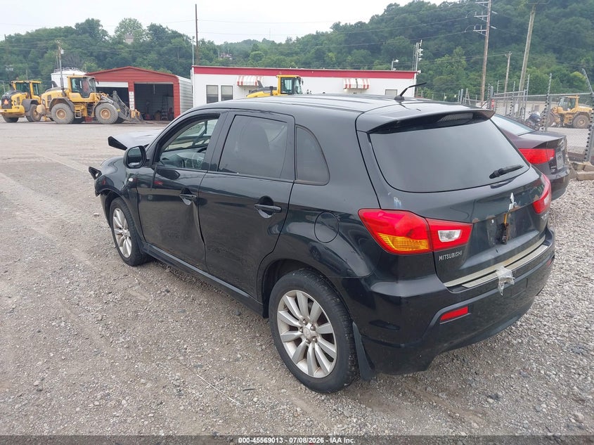 AtlanticExpress - Mitsubishi Outlander Sport