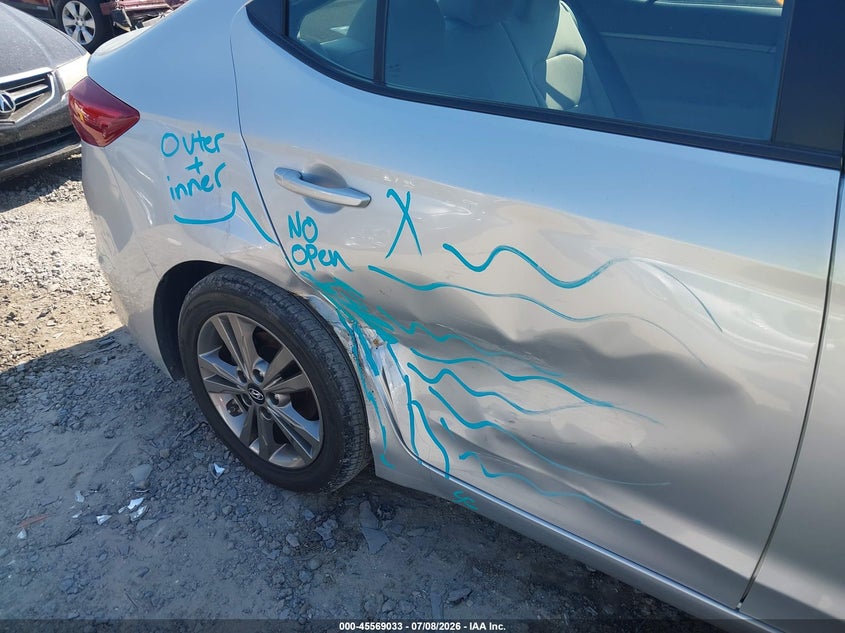 2018 HYUNDAI ELANTRA auction photo 6
