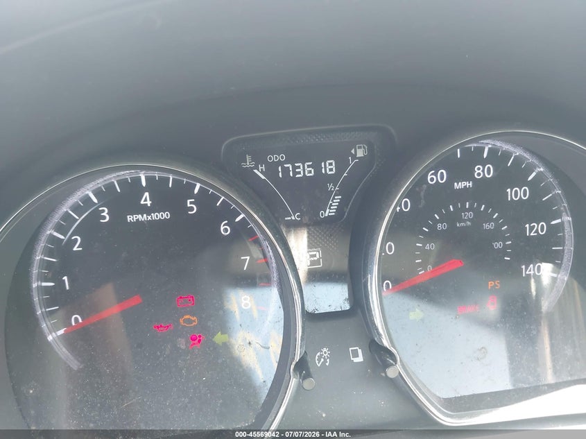 2019 NISSAN VERSA auction photo 7