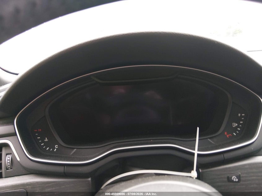 Фото 7 - AUDI A4