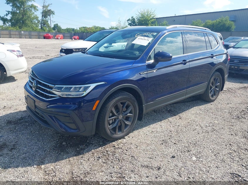 2024 Volkswagen Tiguan 2.0T Se/2.0T Wolfsburg Edition, Затопление, IAAI, VIN 3VVMB7AX2RM049681 — фото 2