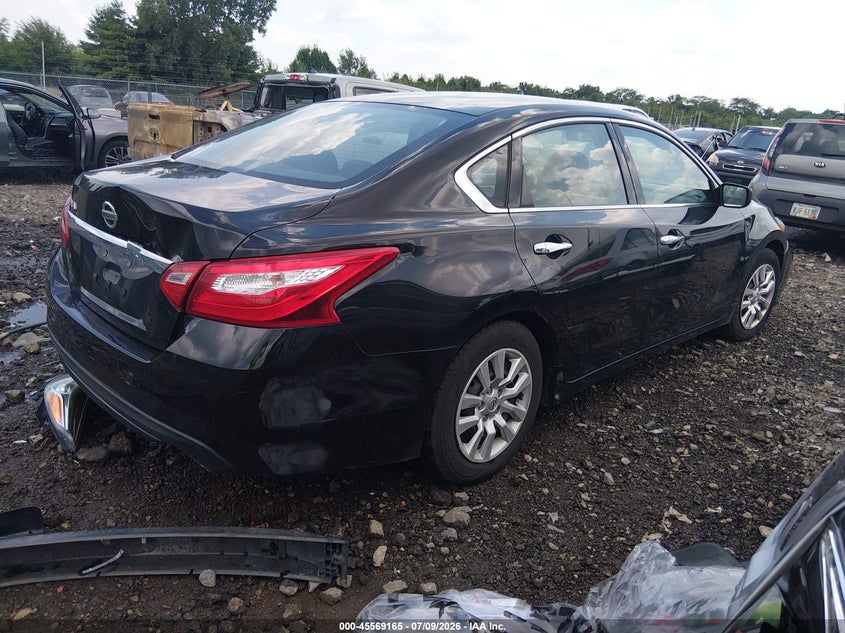 2017 NISSAN ALTIMA auction photo 4