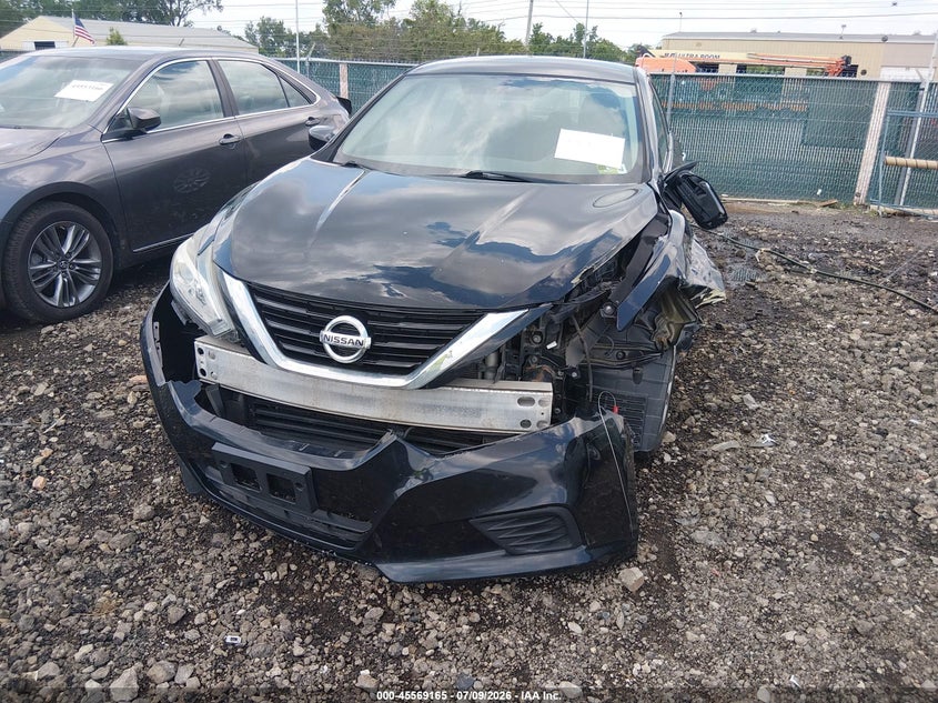 2017 NISSAN ALTIMA auction photo 6