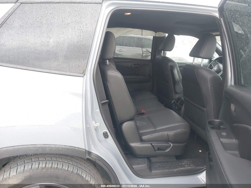 2023 HONDA PASSPORT auction photo 8