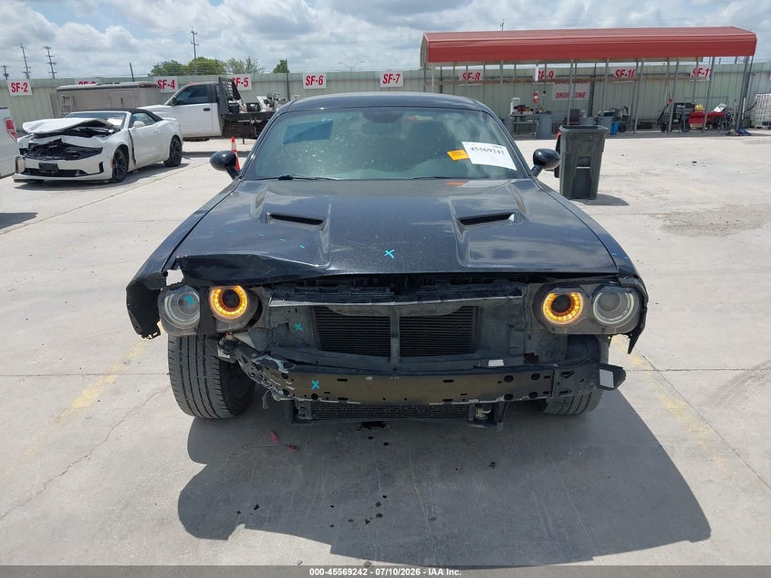 2018 Dodge Challenger Sxt VIN: 2C3CDZAG9JH131866 Lot: 45569242