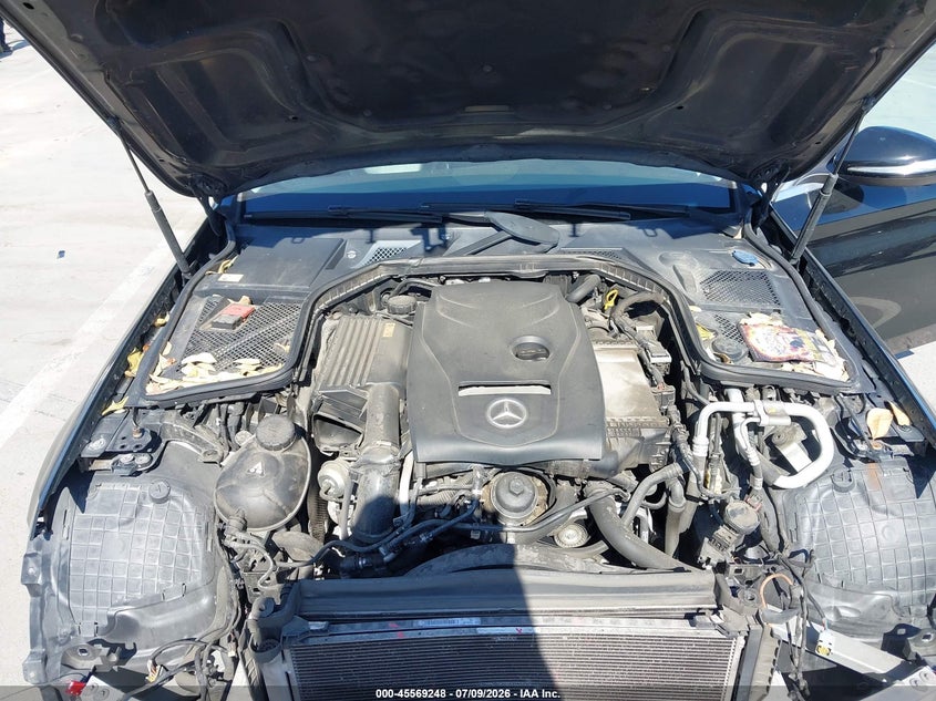2015 Mercedes-Benz C 300 VIN: 55SWF4JB8FU072735 Lot: 45569248
