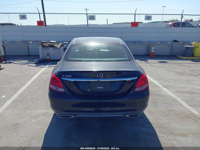 2015 Mercedes-Benz C 300 VIN: 55SWF4JB8FU072735 Lot: 45569248