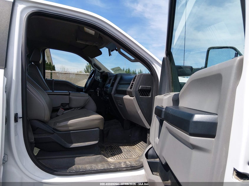 2019 FORD F-350 auction photo 5