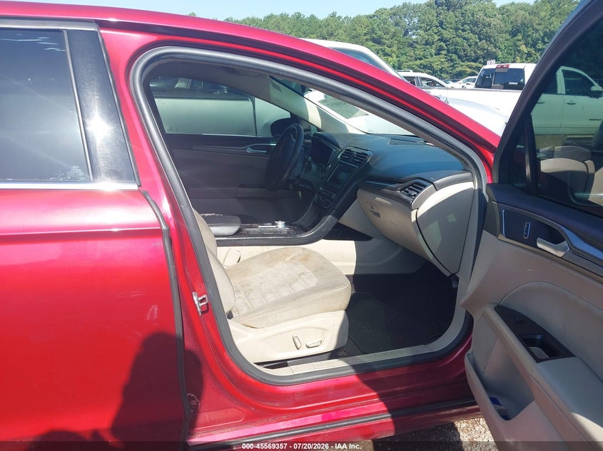 2017 FORD FUSION auction photo 5