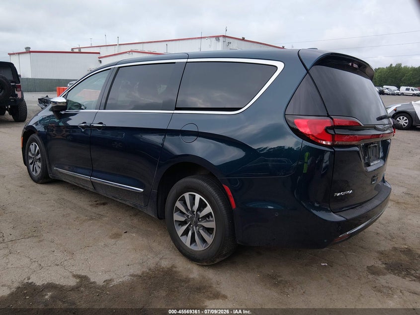 Vin: 2c4rc1s70nr196775, lot: 46067690, chrysler pacifica hybrid limited 20223