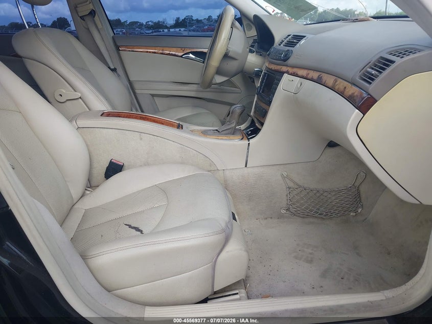 AtlanticExpress - Mercedes-Benz E-Class