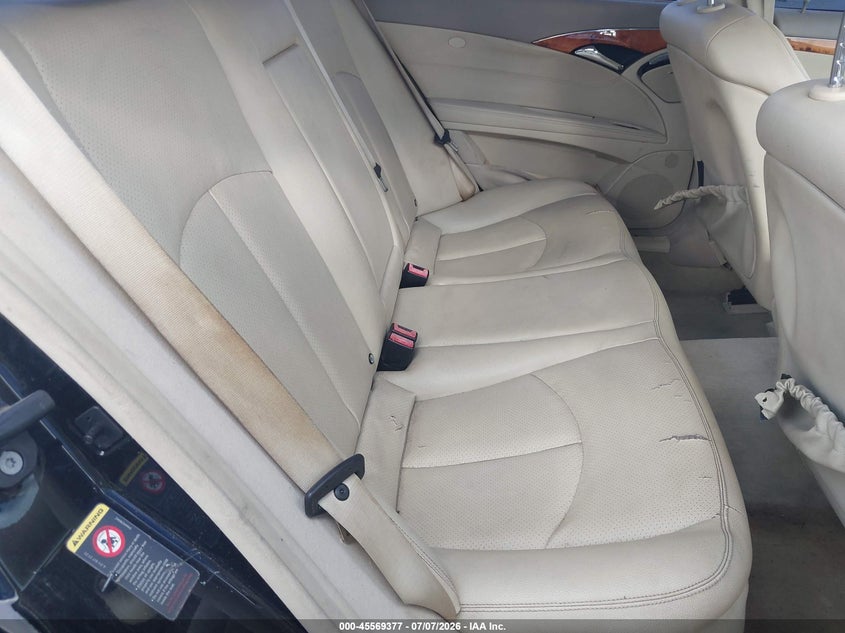 AtlanticExpress - Mercedes-Benz E-Class