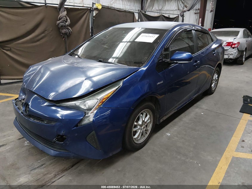 2018 Toyota Prius Three JTDKARFU7J3549179 photo 1