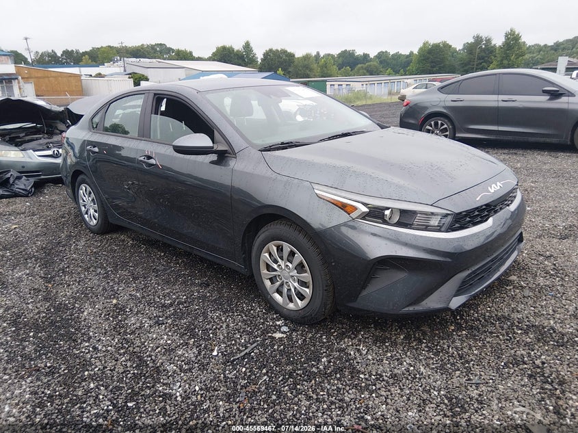 2023 KIA FORTE auction photo 1