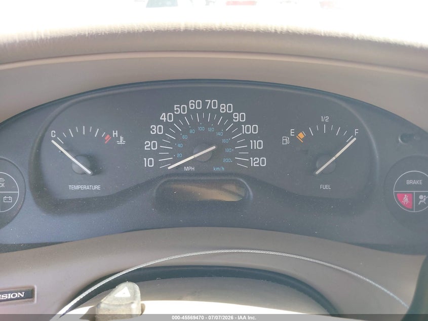 1999 Buick Century Limited VIN: 2G4WY52M3X1592388 Lot: 45569470