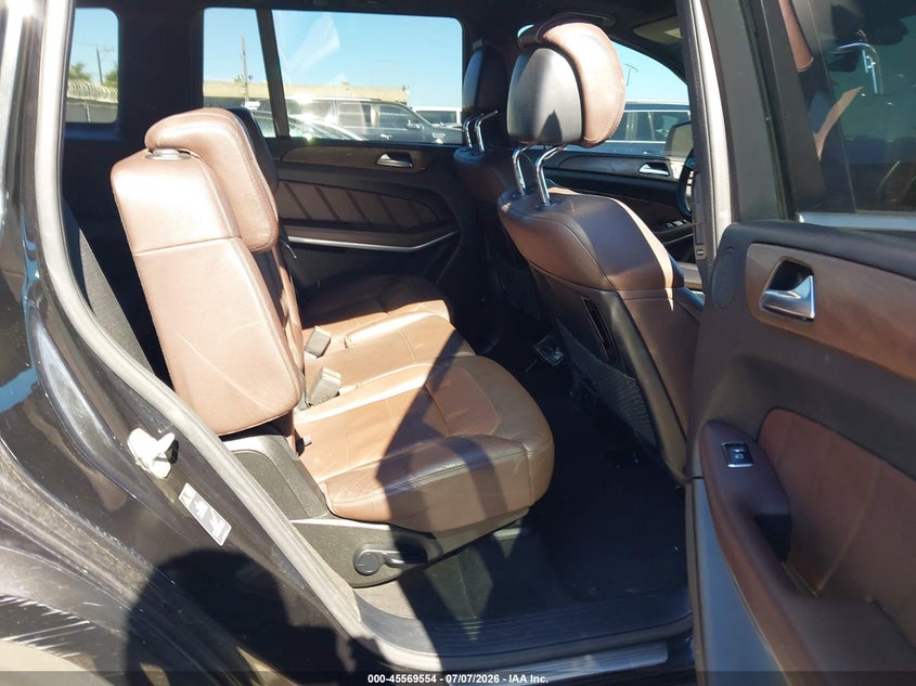 2015 Mercedes-Benz Gl 550 4Matic VIN: 4JGDF7DE4FA500417 Lot: 45569554