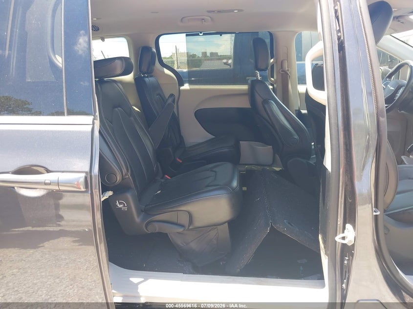 2020 Chrysler Voyager Lxi VIN: 2C4RC1DG9LR176471 Lot: 45569616