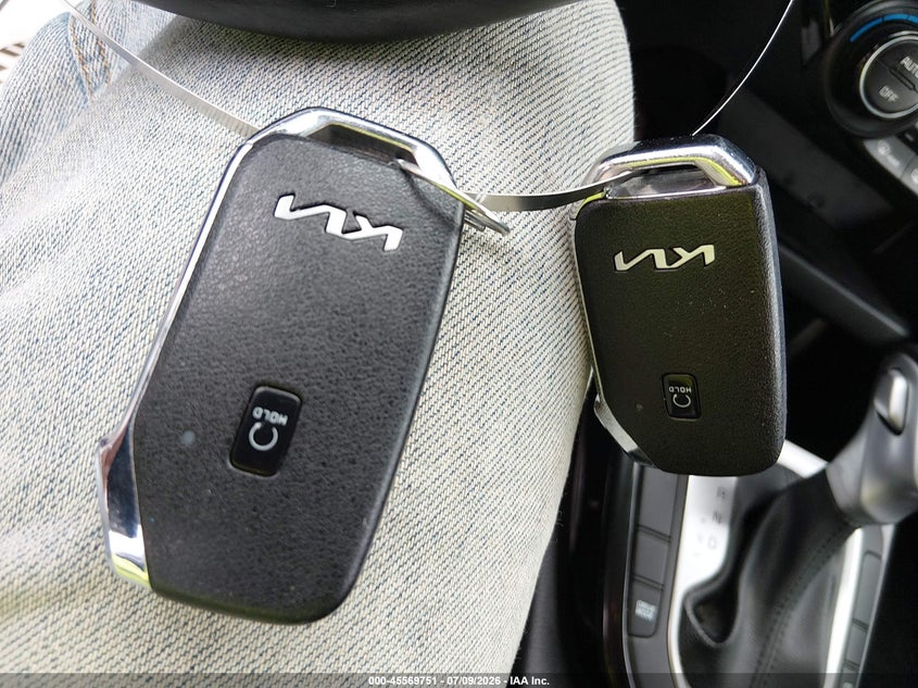 2024 KIA FORTE GT-LINE · Фото 11