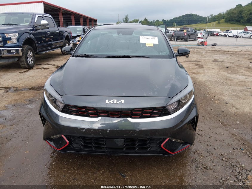 2024 KIA FORTE GT-LINE · Фото 12