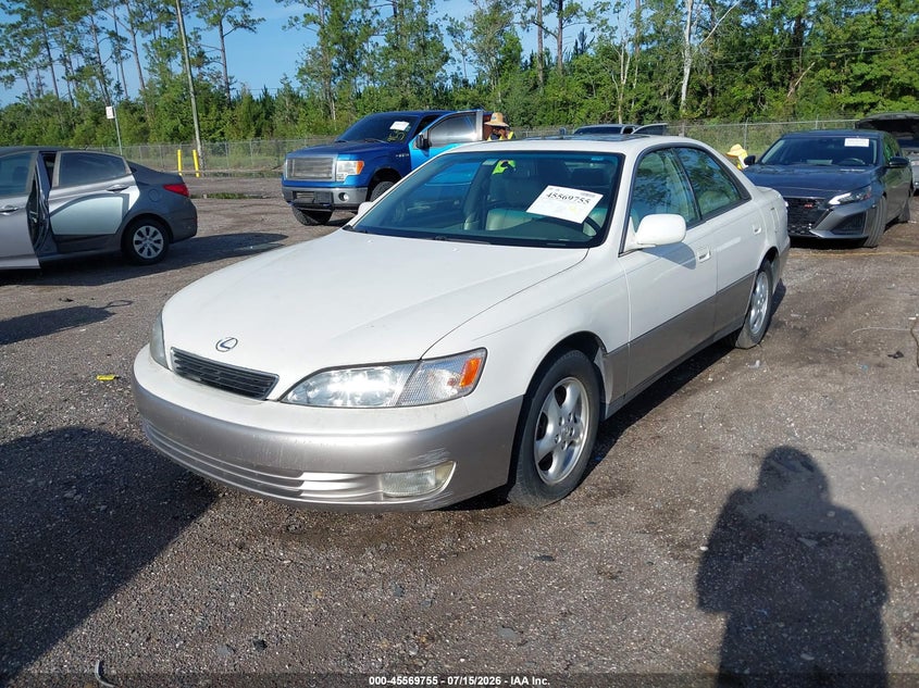 1998 Lexus Es 300 JT8BF28G9W0138793 photo 1