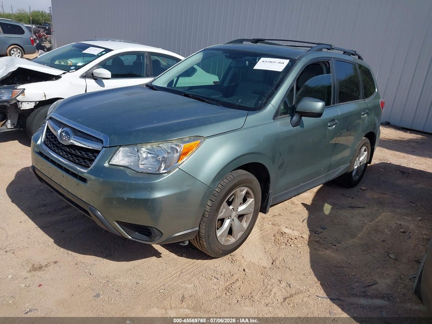 2015 Subaru Forester, Обычный износ, IAAI, VIN JF2SJAFC5FH582377 — фото 2