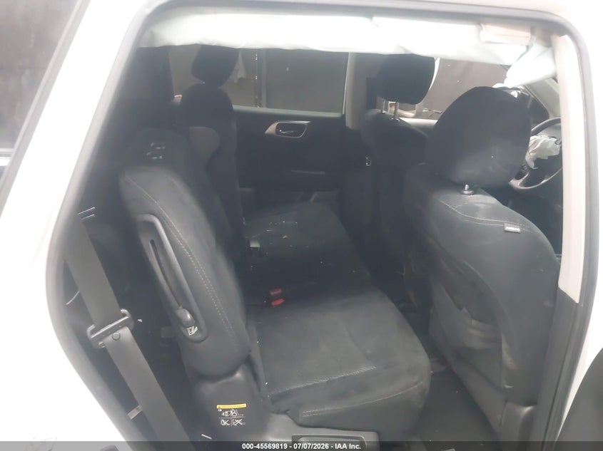 AtlanticExpress - Nissan Pathfinder