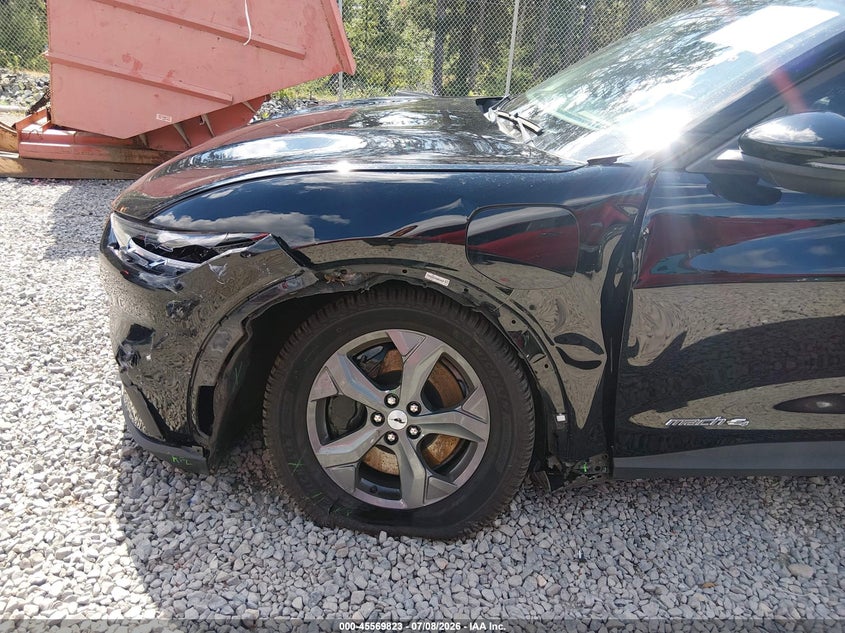 2021 FORD MUSTANG MACH-E auction photo 6