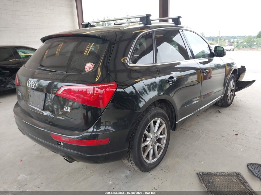 2010 AUDI Q5 auction photo 4