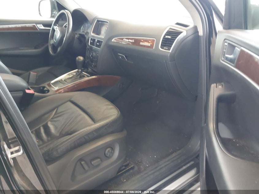 2010 AUDI Q5 auction photo 5