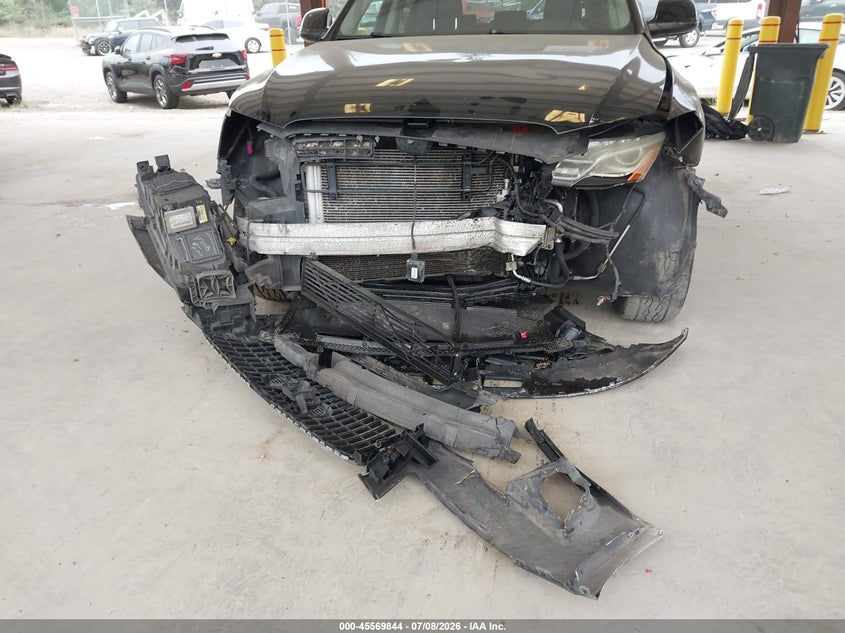 2010 AUDI Q5 auction photo 6