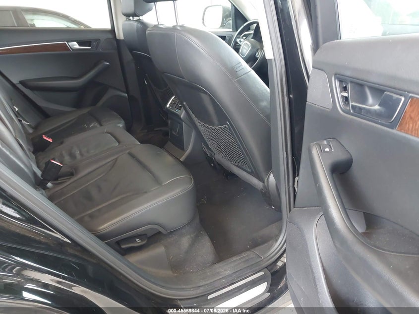 2010 AUDI Q5 auction photo 8
