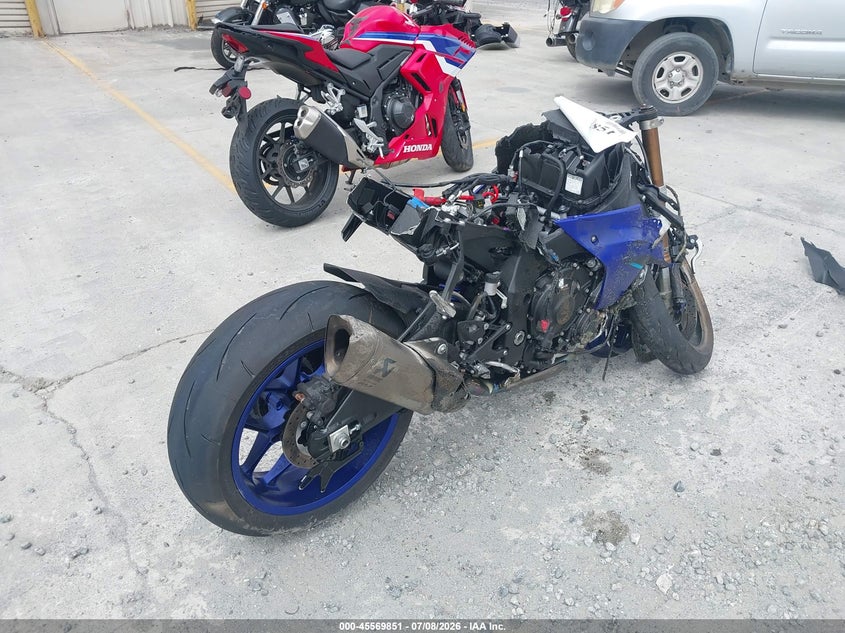 YAMAHA YZF1000 2026